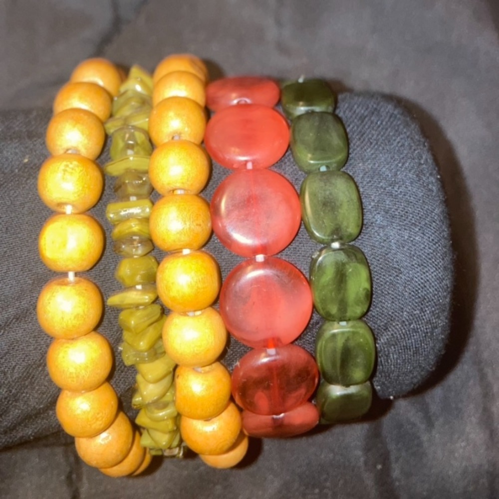 5 strings stretchy bracelets - Picture 2 of 2